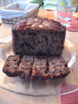 The top layer of fruit cake travelled back to Ulm in Germany and was not 